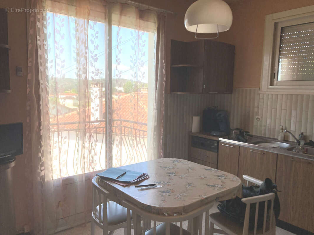 cuisne etage 4 - Maison à CAHORS