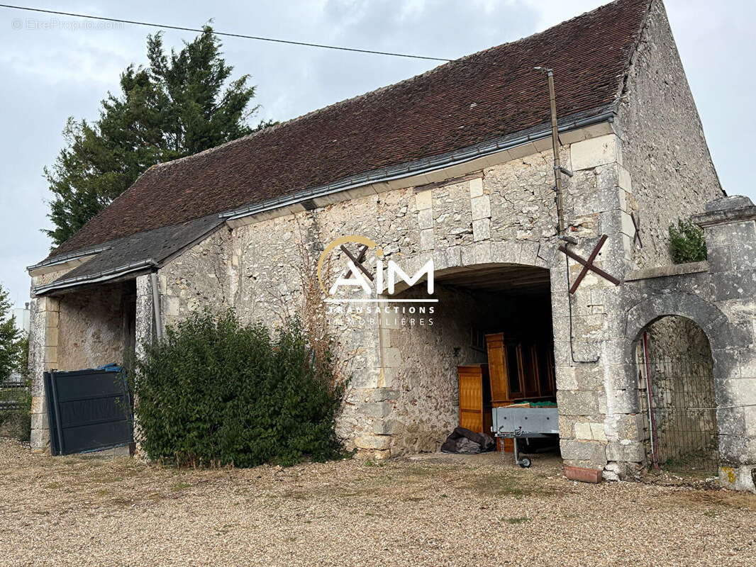 Maison à REIGNAC-SUR-INDRE