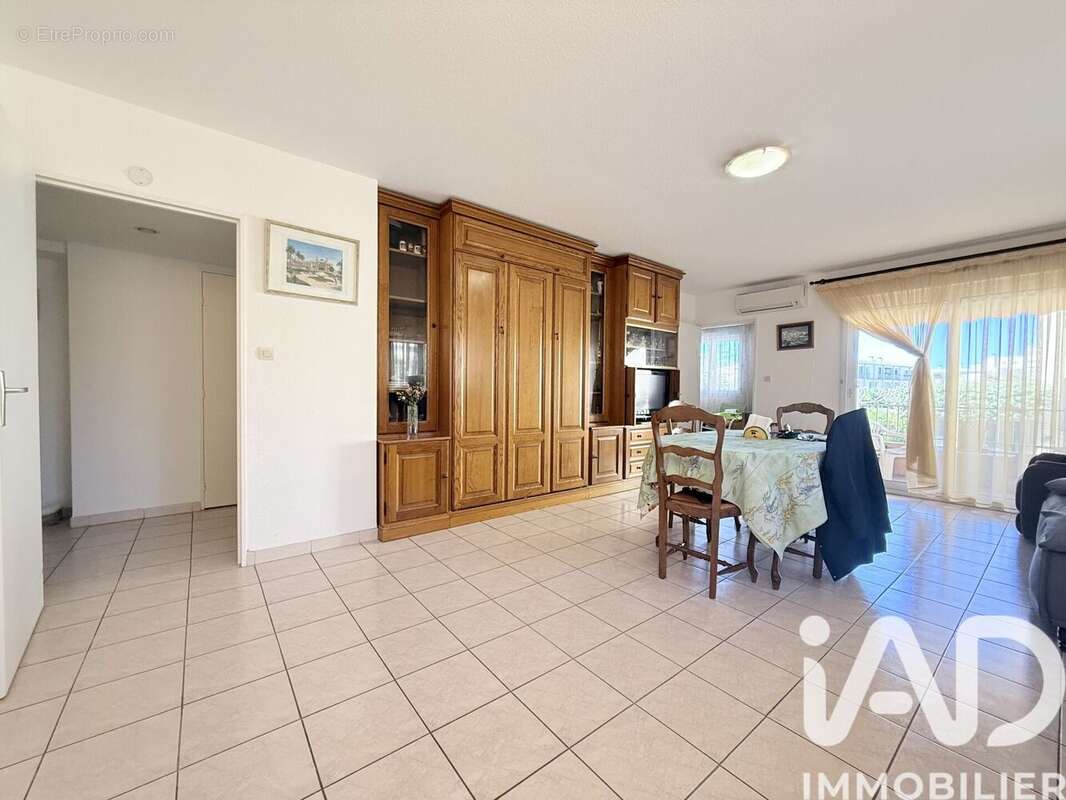 Photo 2 - Appartement à SIX-FOURS-LES-PLAGES