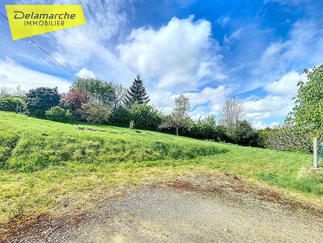 Maison à VILLEDIEU-LES-POELES