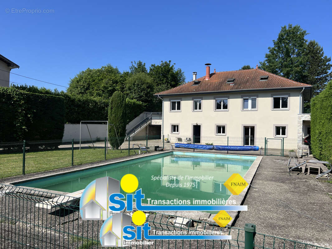 Grande propriété - 270m2 habitables - photo 5