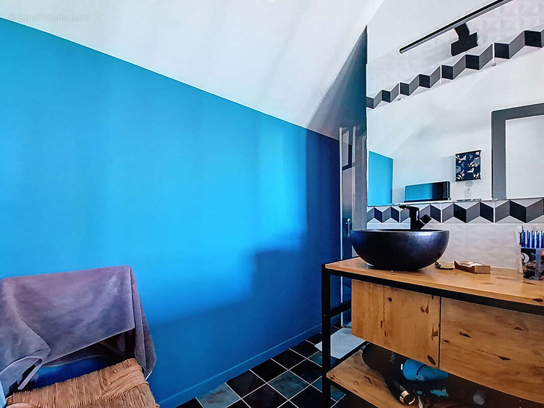 Maison à SAINTE-LUCE-SUR-LOIRE