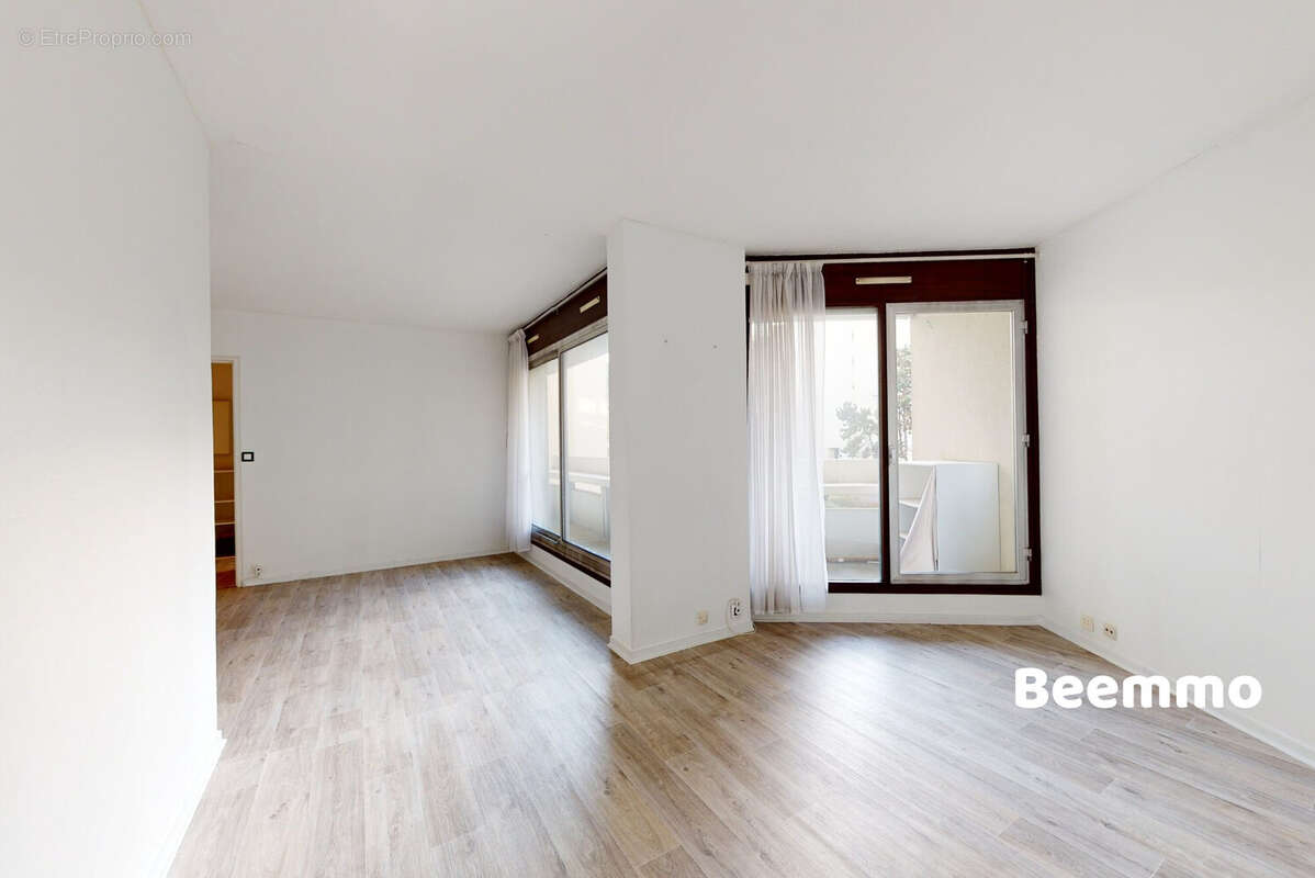 Appartement à ROSNY-SOUS-BOIS