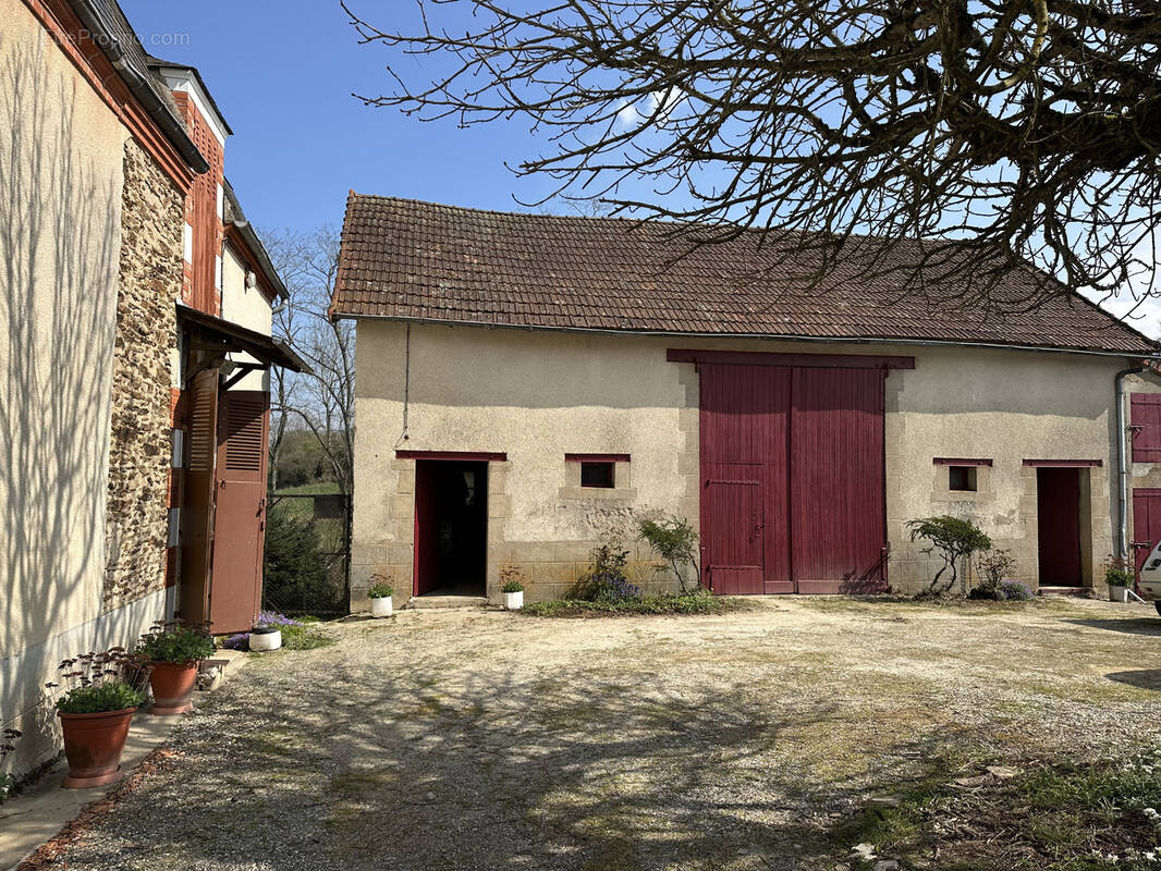 Maison à SAINT-SATURNIN