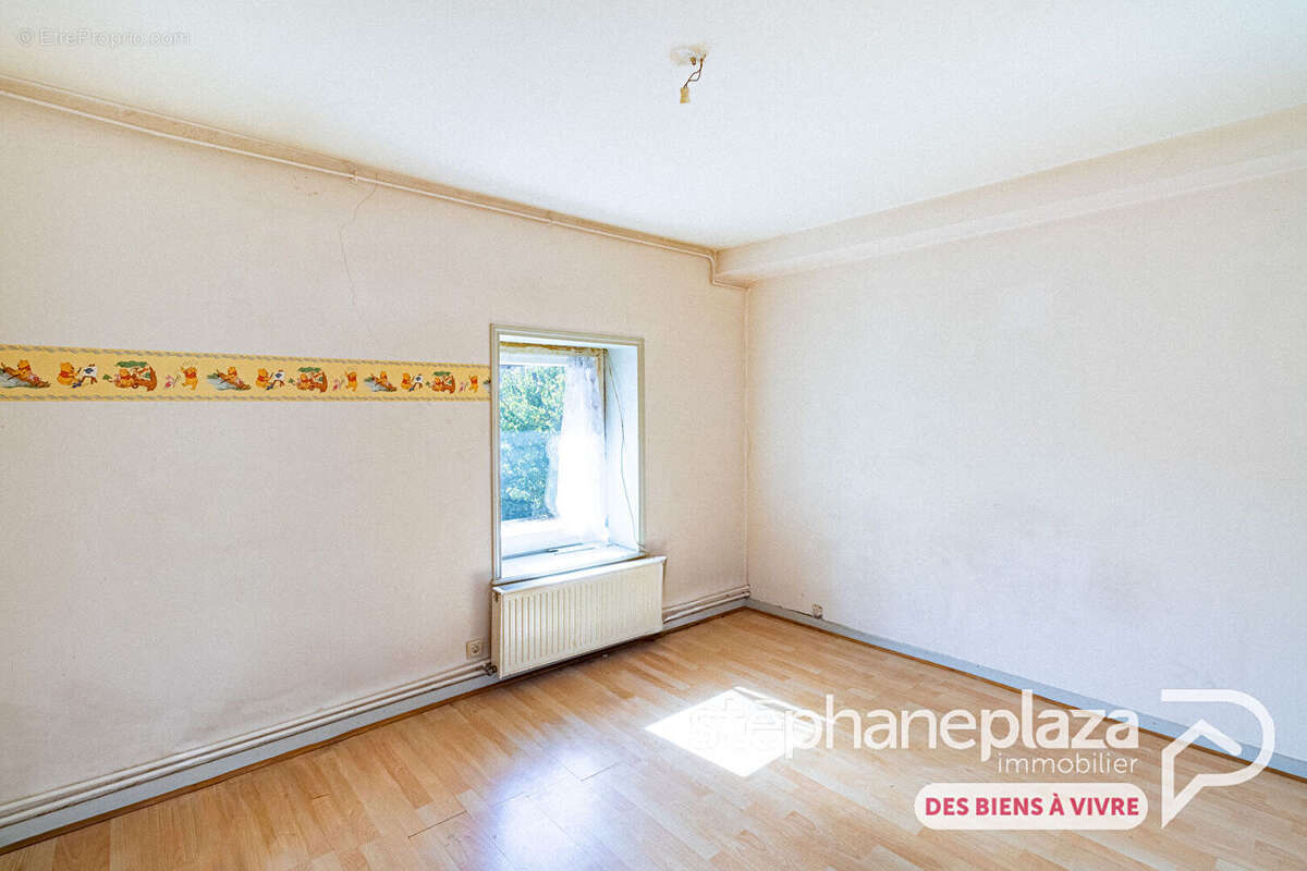 Maison à PONT-DE-VEYLE