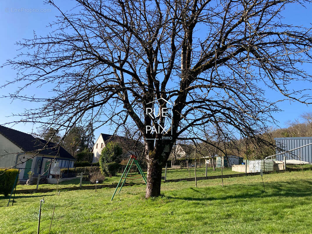 Maison à VAUX-SUR-VIENNE