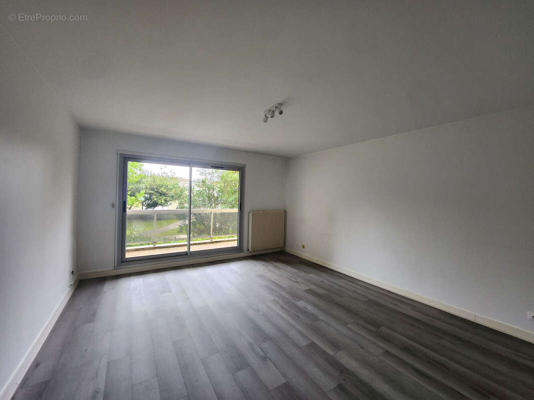 Photo 2 - Appartement à LE BOUSCAT