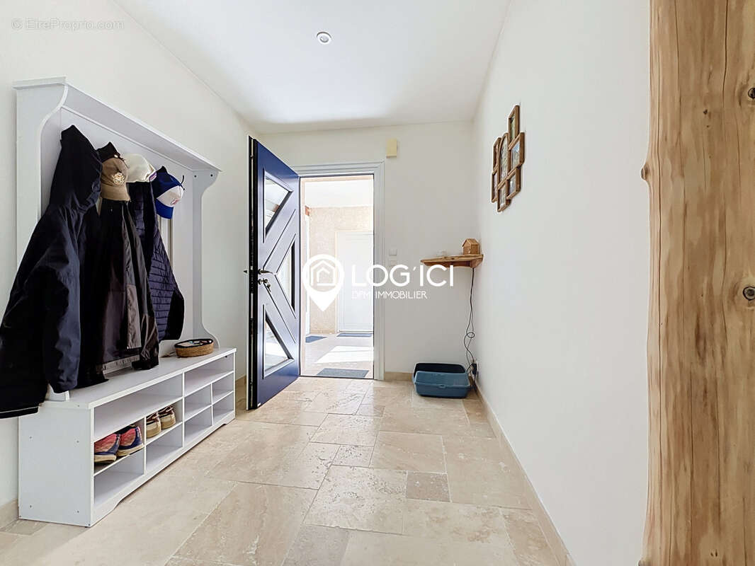 Maison de plain-pied de 114 m2 avec grand séjour et 4 chambres en lisière de forêt - photo 5
