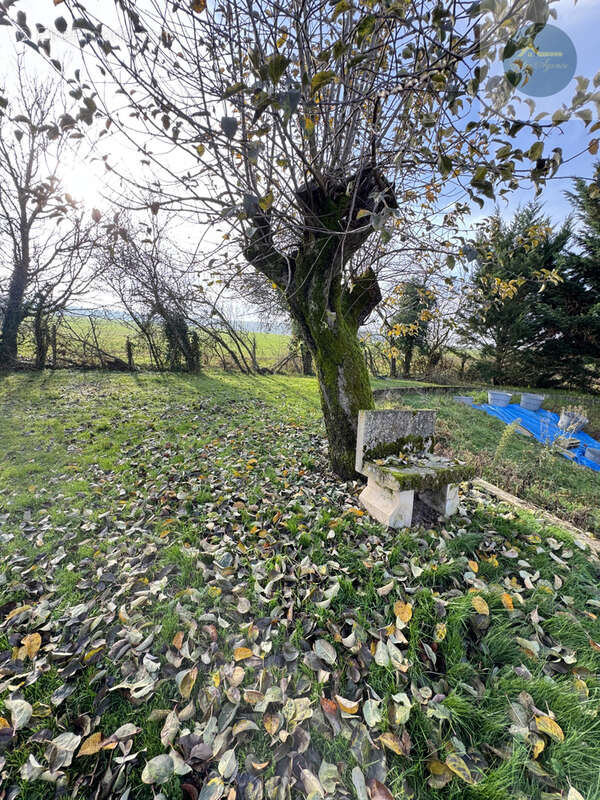 Maison à PERS-EN-GATINAIS