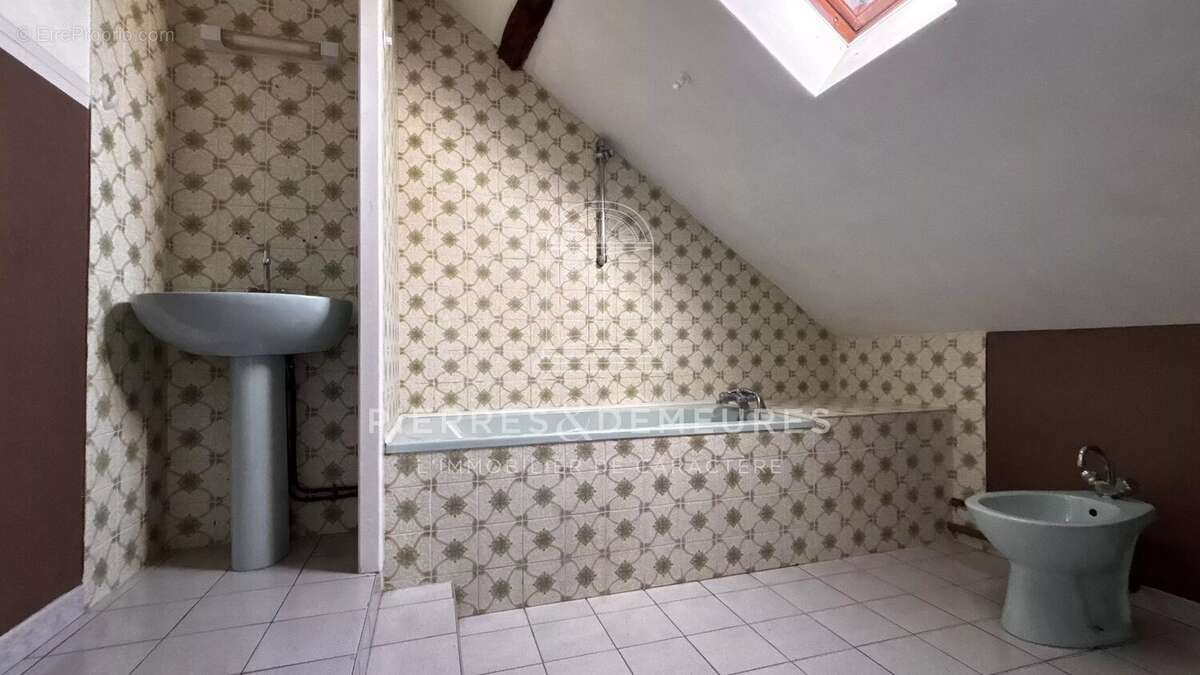 Maison de bourg avec jardin clos - photo 13