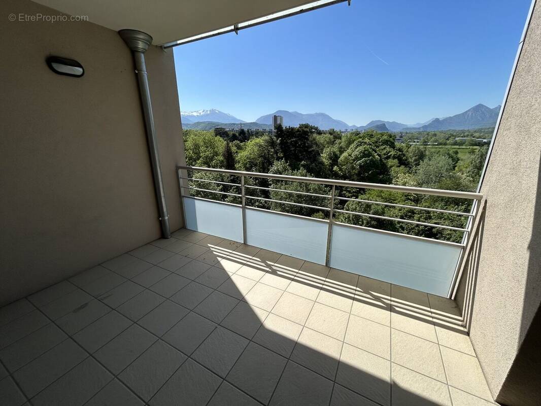 Appartement à ECHIROLLES
