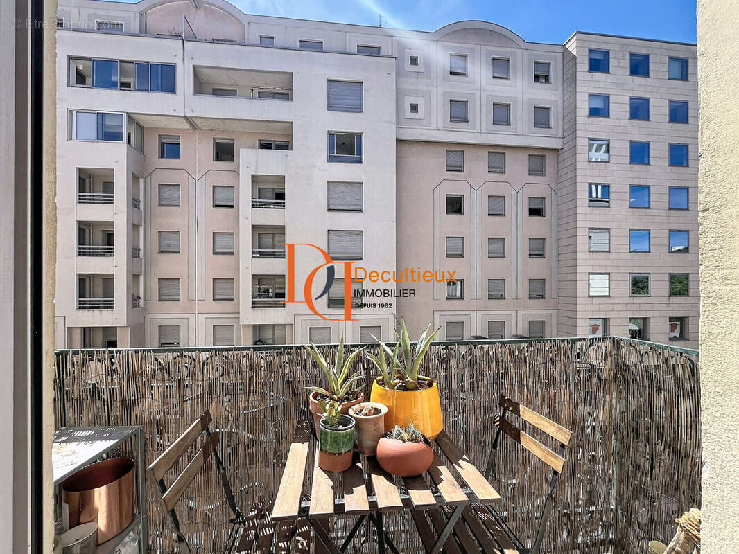 Appartement à LYON-6E