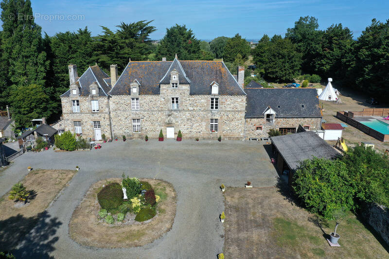Maison à CHERRUEIX