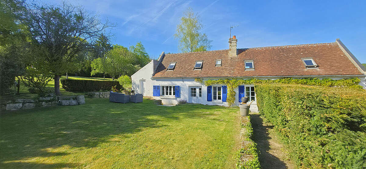 Maison à CHEVINCOURT