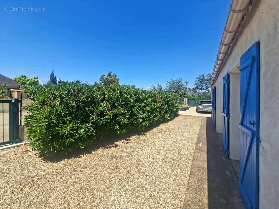 Maison à OLONZAC