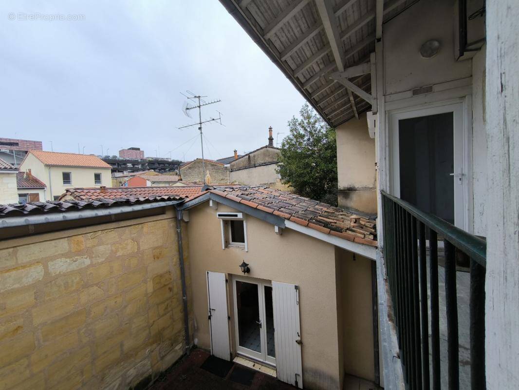Appartement à BORDEAUX