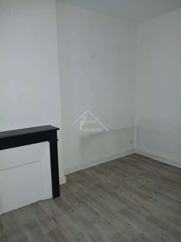 Appartement à VARENNES-SUR-ALLIER