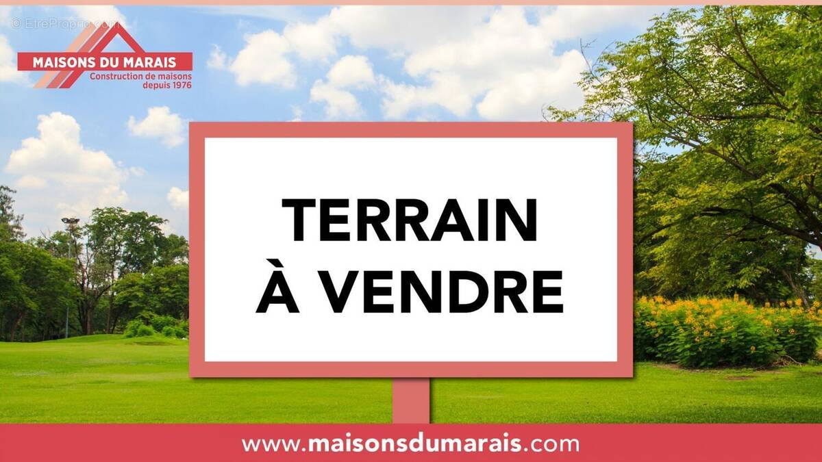 Terrain à LIGUGE