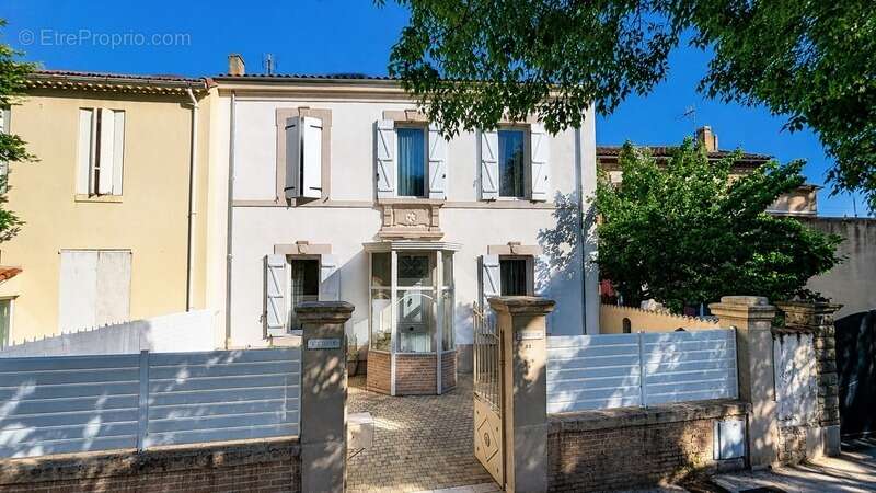 Maison à MIRAMAS