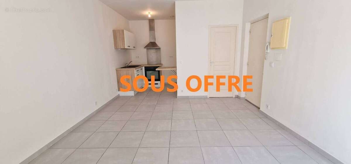 Appartement à ROQUEBRUNE-SUR-ARGENS