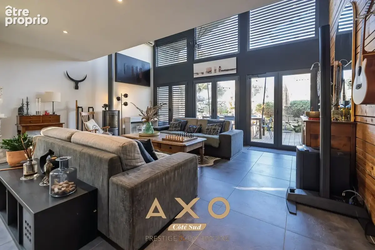 Eguilles - bastide xix eme- 250m² - parc 7 500m² - piscine - vue sainte victoire et village d'eguilles -  1 290 000 - photo 10