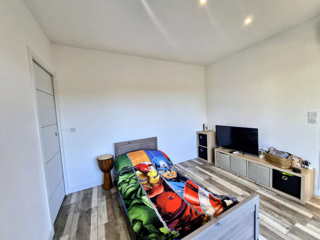 Maison à FLASSANS-SUR-ISSOLE