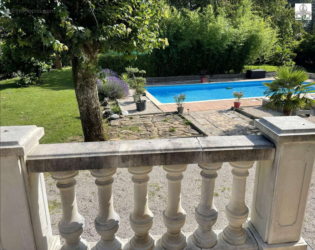 Maison à SENNECEY-LE-GRAND