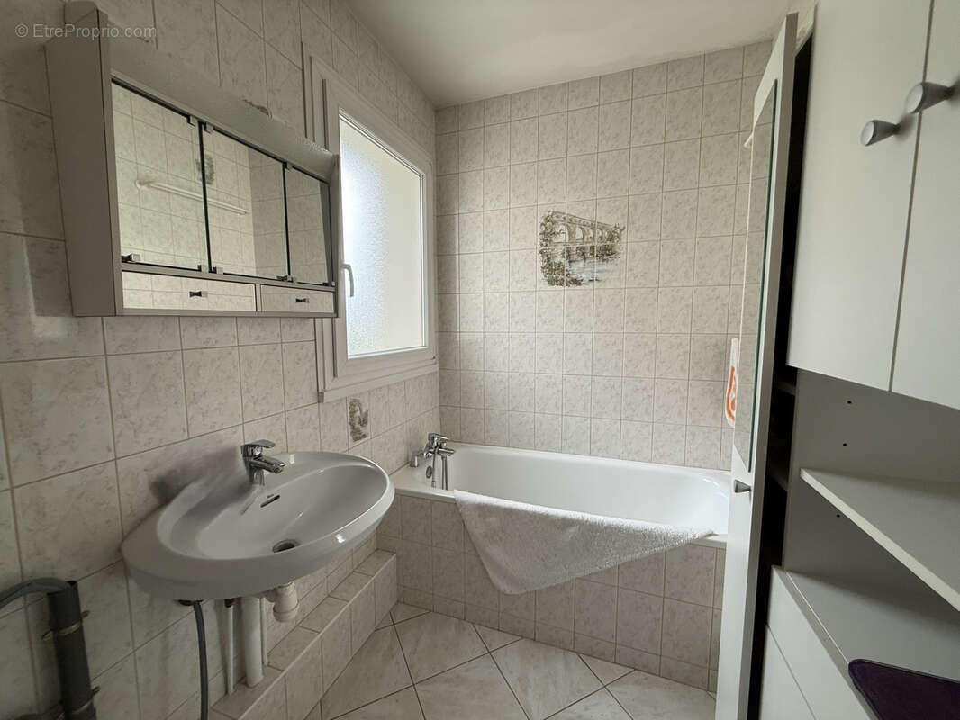 Appartement à LE MEE-SUR-SEINE