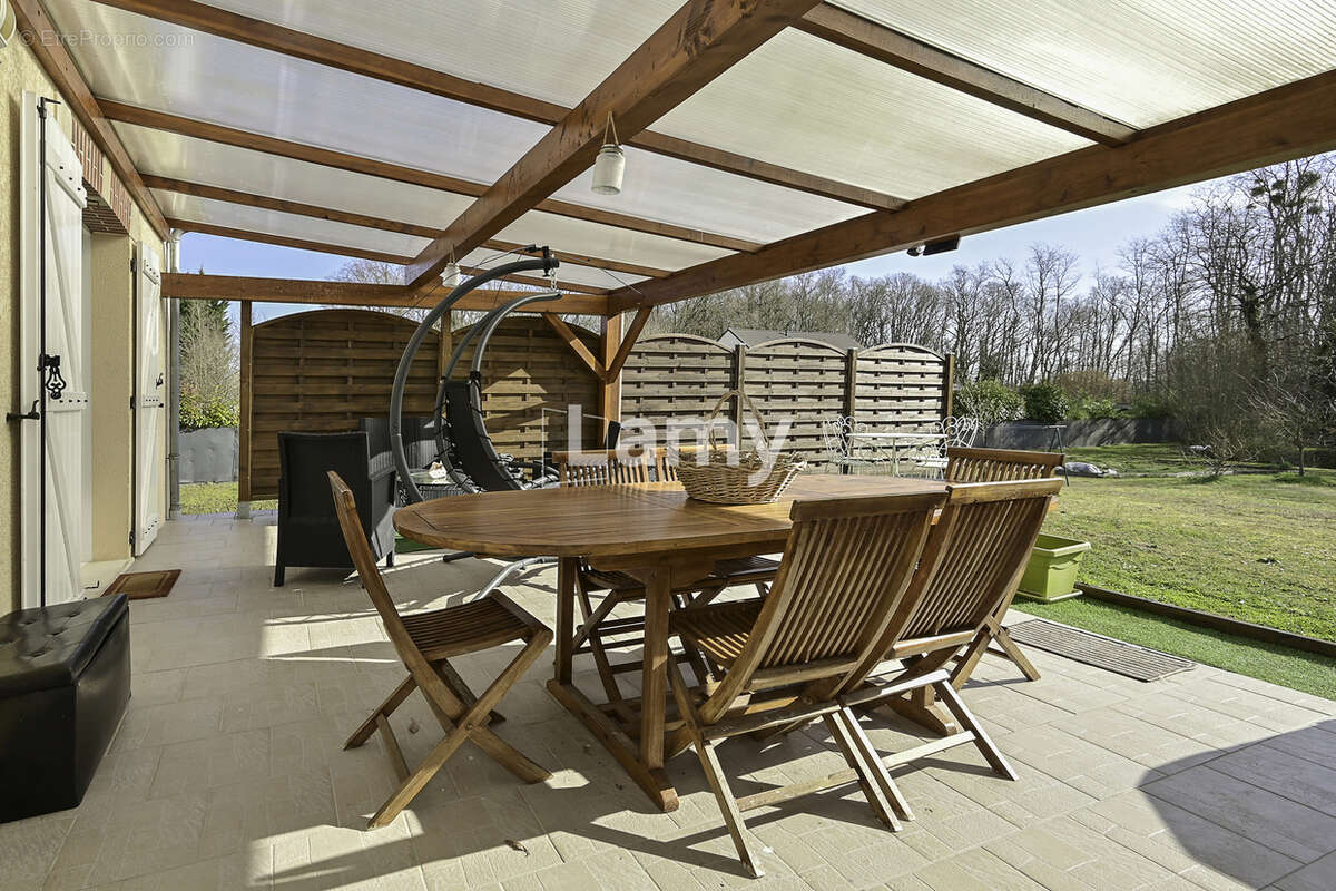 Maison à PRESSIGNY-LES-PINS