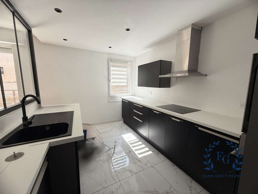 Appartement à MARSEILLE-7E