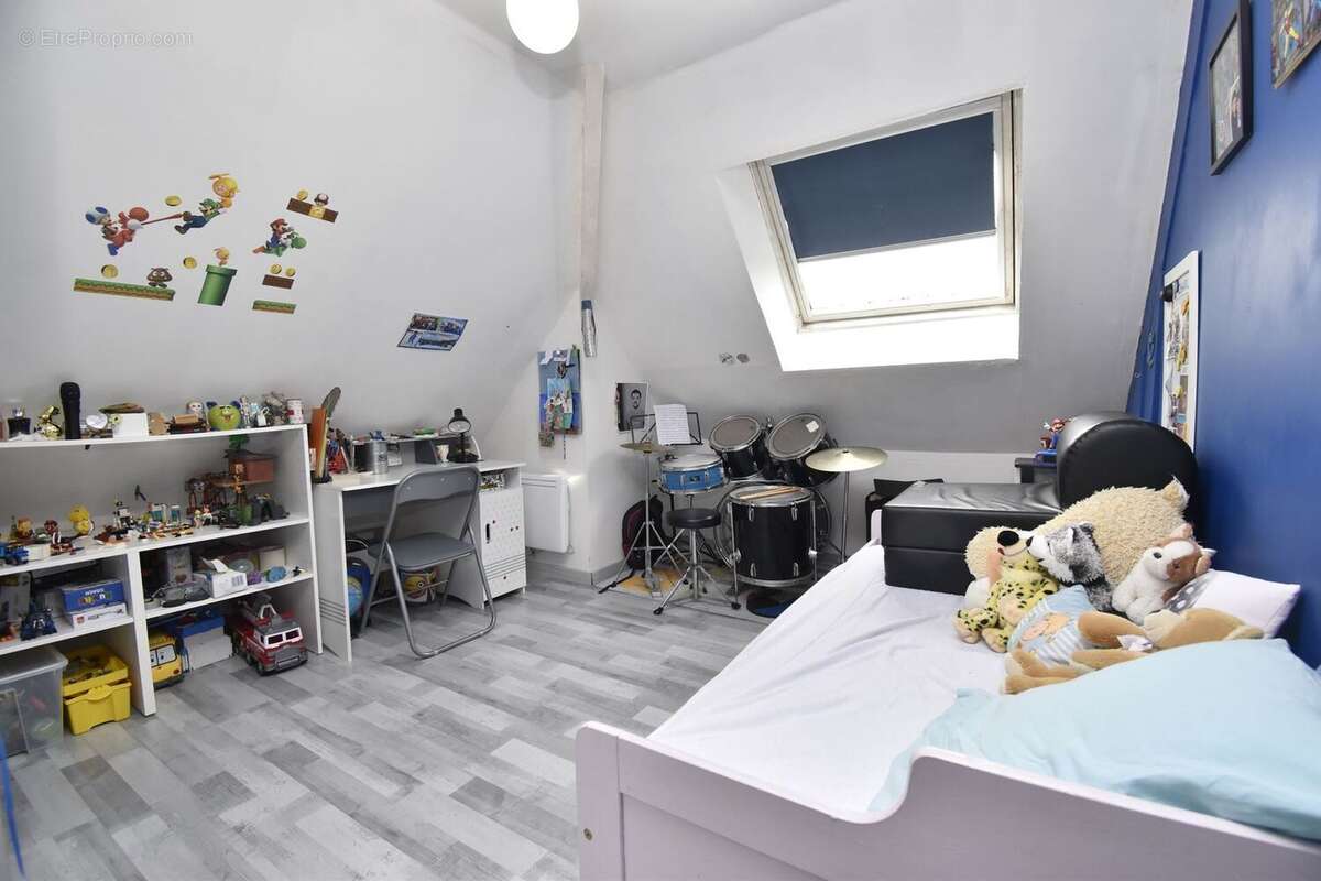 Maison 150 m² à Iwuy  - photo 8