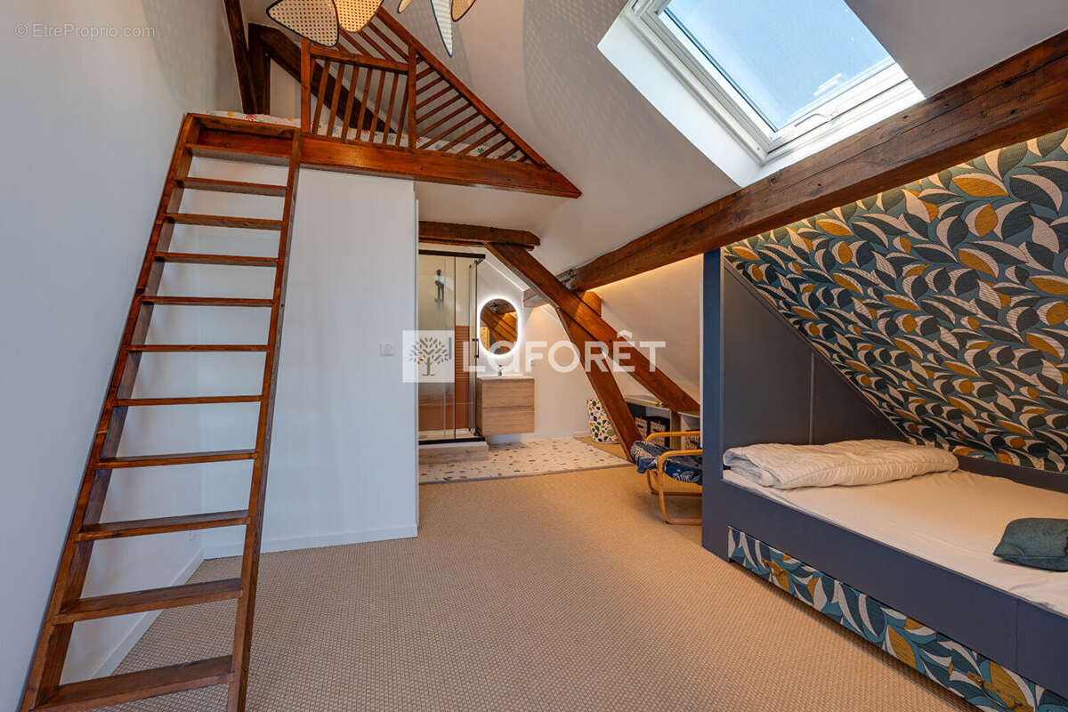 Appartement à EVIAN-LES-BAINS