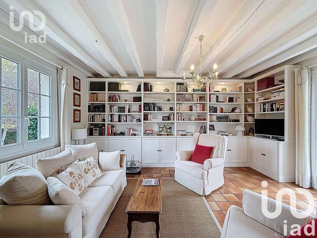 Photo 3 - Maison à LA CELLE-SUR-MORIN