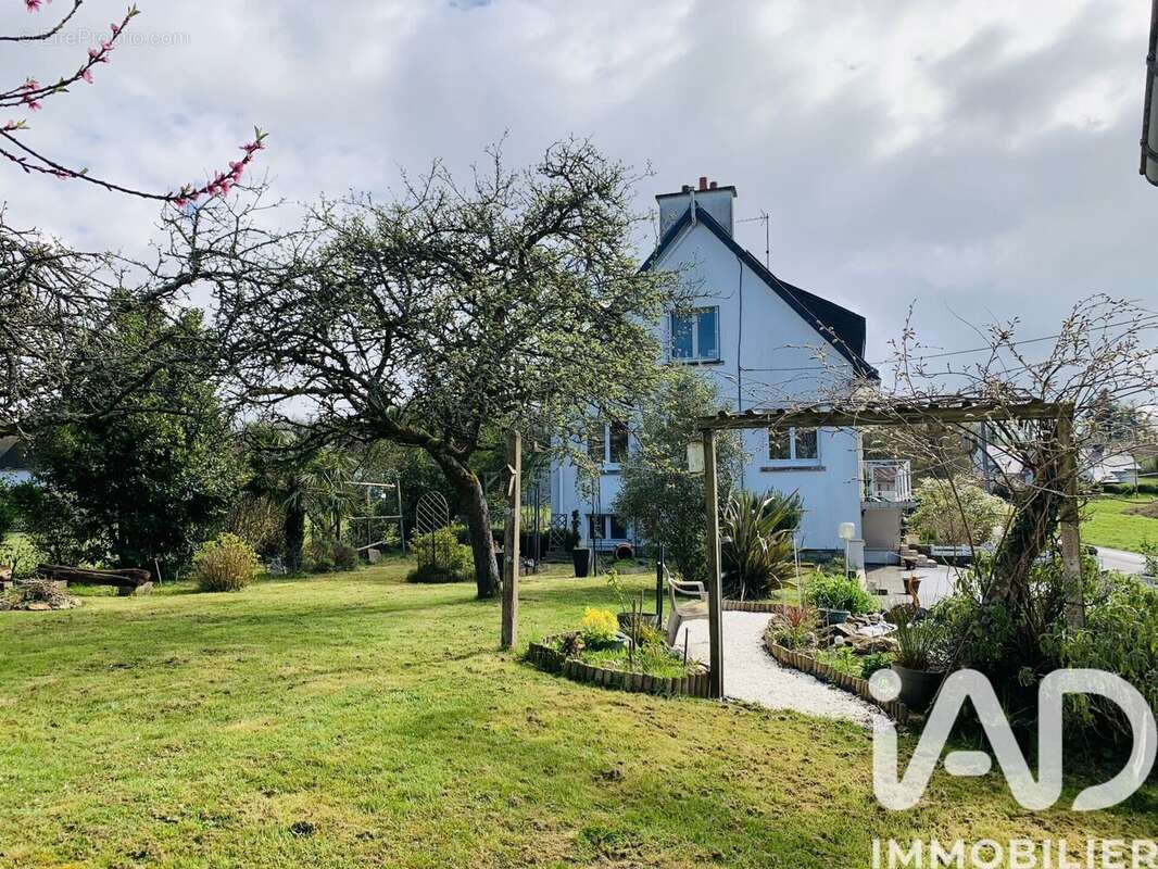 Photo 3 - Maison à TREMEVEN