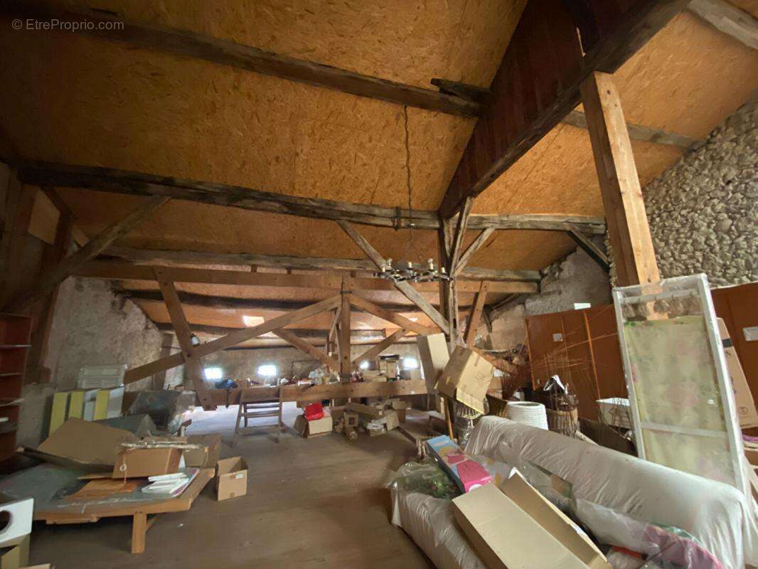 Maison à SAUVETERRE-DE-GUYENNE