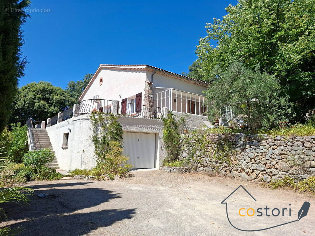 Maison à TRANS-EN-PROVENCE