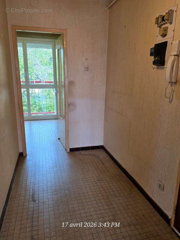 Appartement 75 m² à Valence  - photo 3