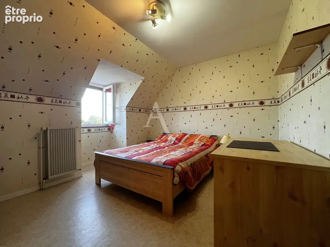 Maison de 108 m² avec 4 chambres, garage et cave - Lux - photo 11