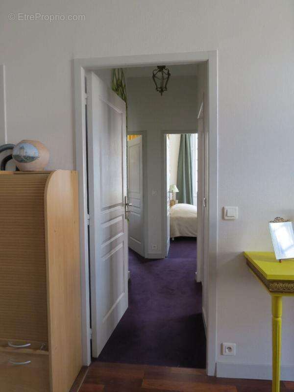 Beau T3 dans immeuble de caractère hyper centre - photo 13