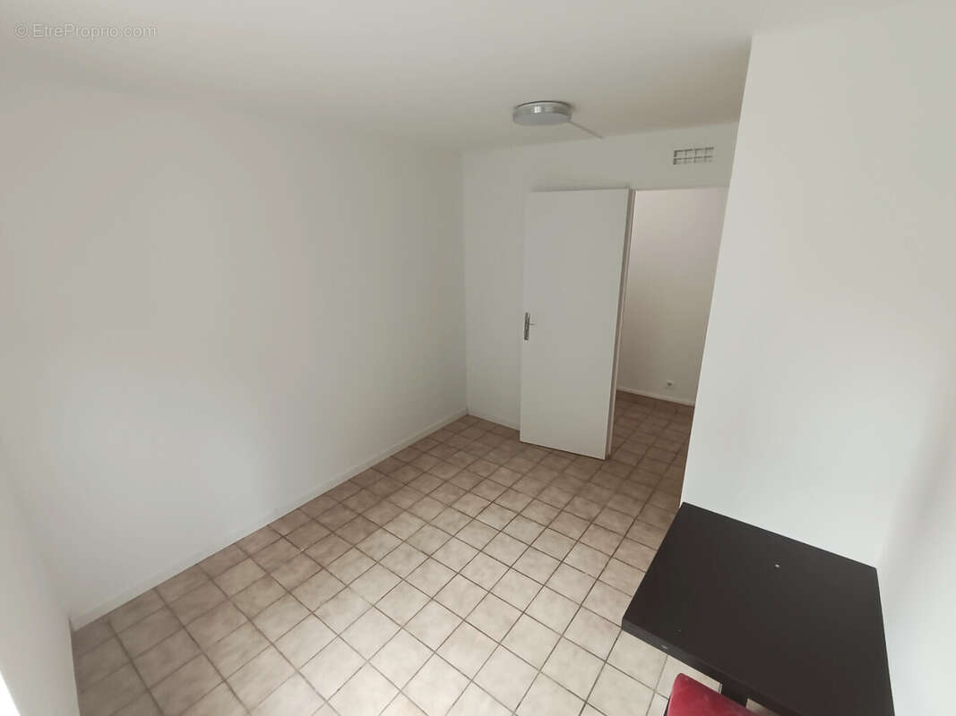 T3, 45 m² avec parking au cœur de St Leu Amiens - photo 3