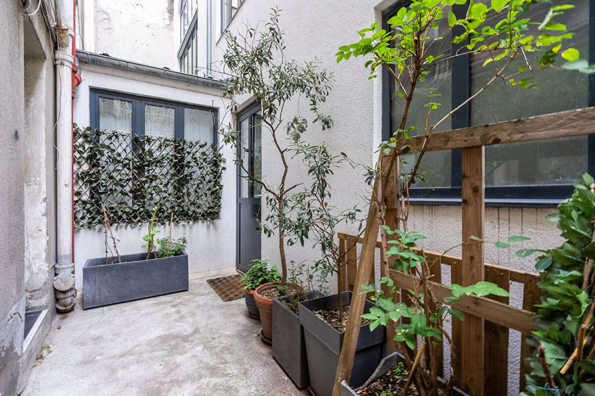 Appartement à PARIS-20E