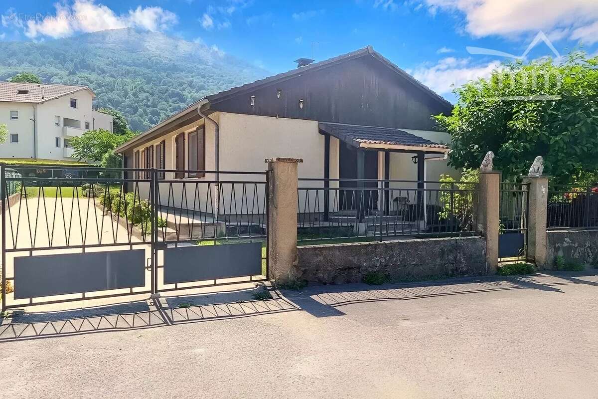 Maison à TENCIN