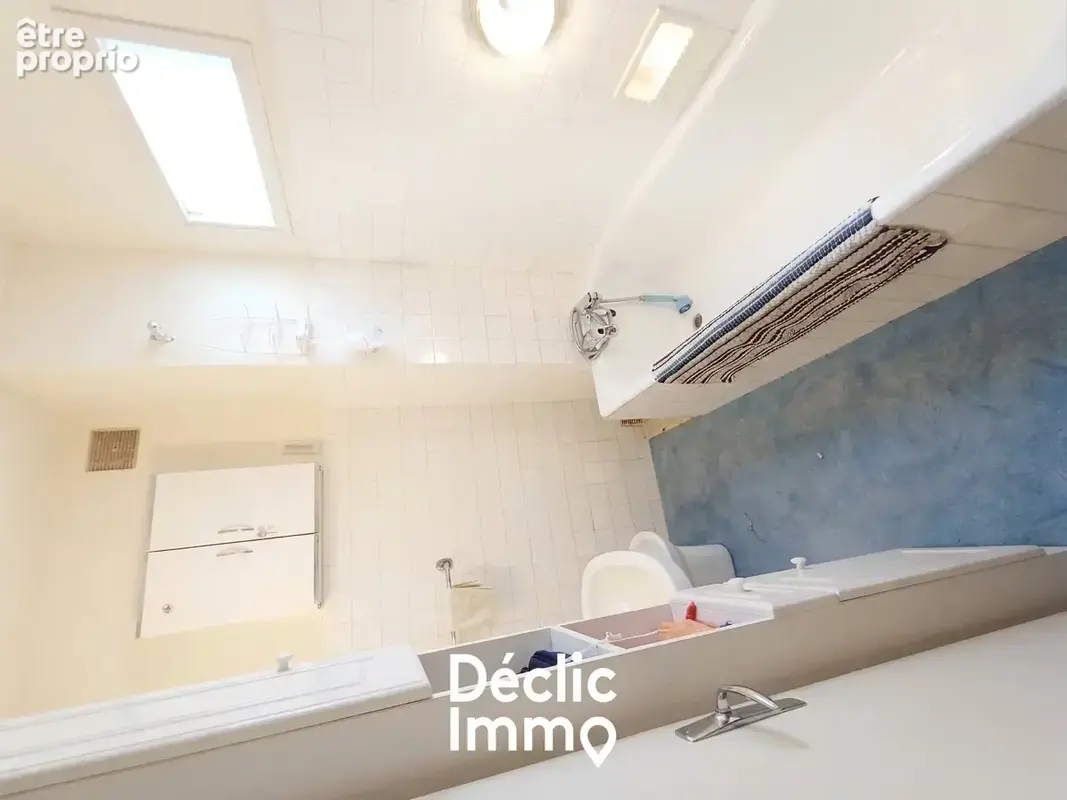 Maison de caractère à Bourg-sous-la-Roche  117 m² - Terrain 500m² - Tout à pied - photo 9