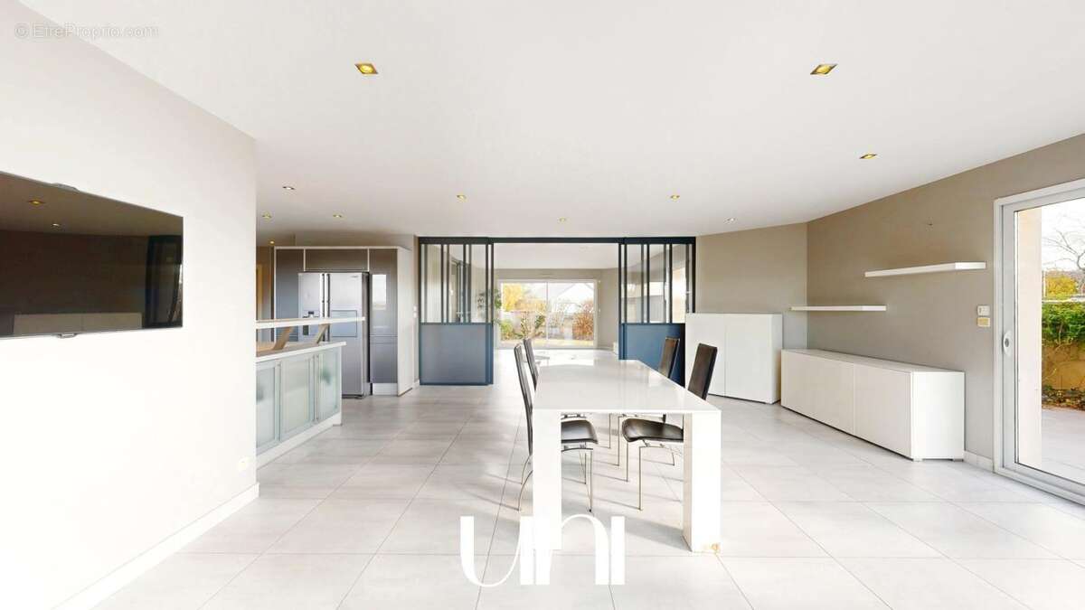 Maison à OUISTREHAM