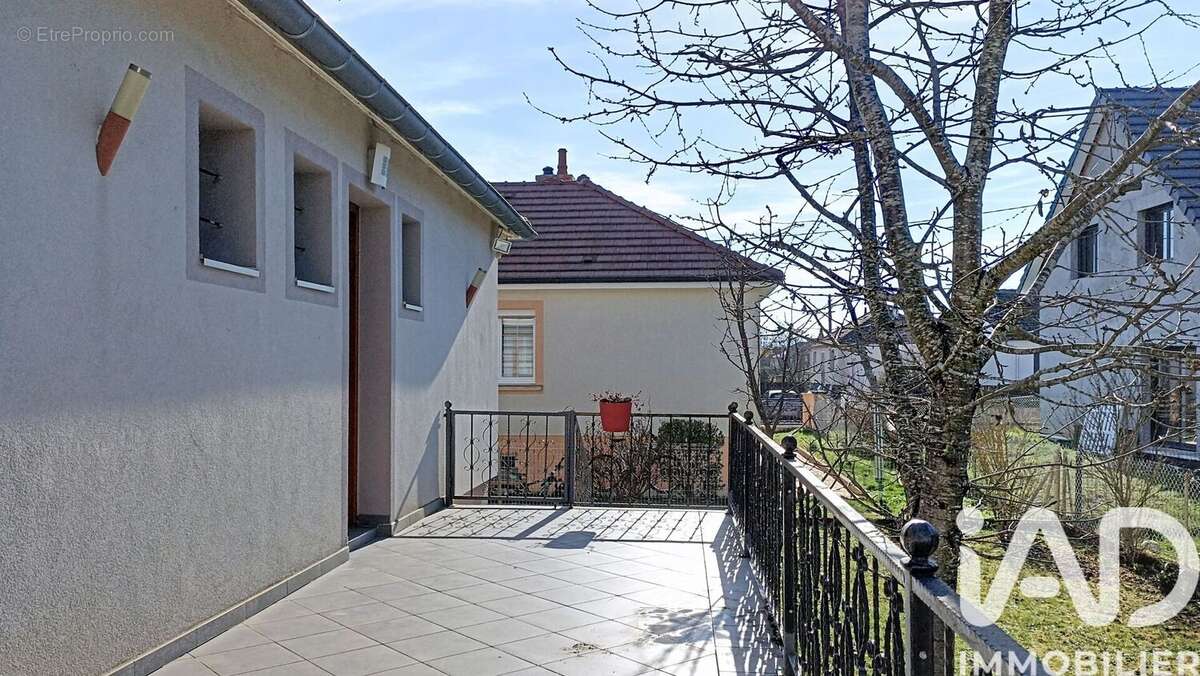 Photo 7 - Maison à CHENOVE