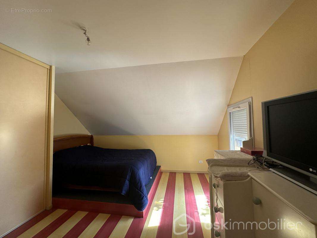 Maison à MORET-SUR-LOING