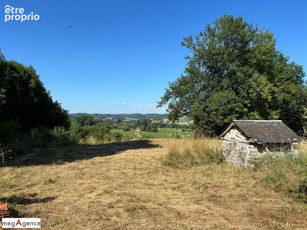 Maison en pierre à rénover avec sa grange à aménager - photo 7