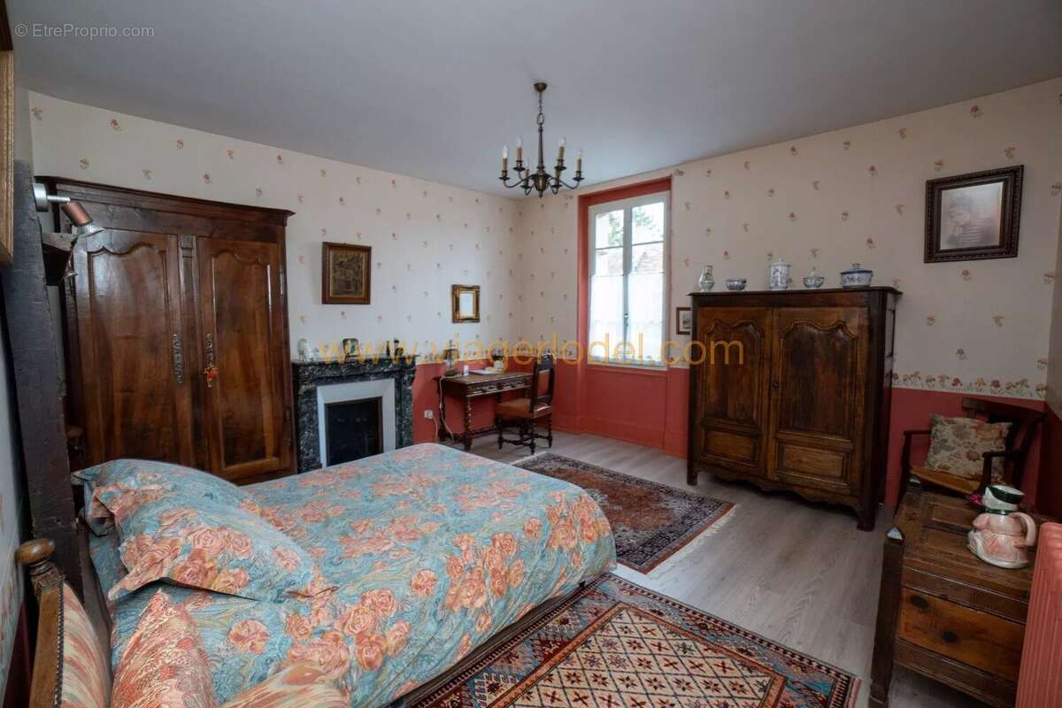 Appartement à LE PERCHAY