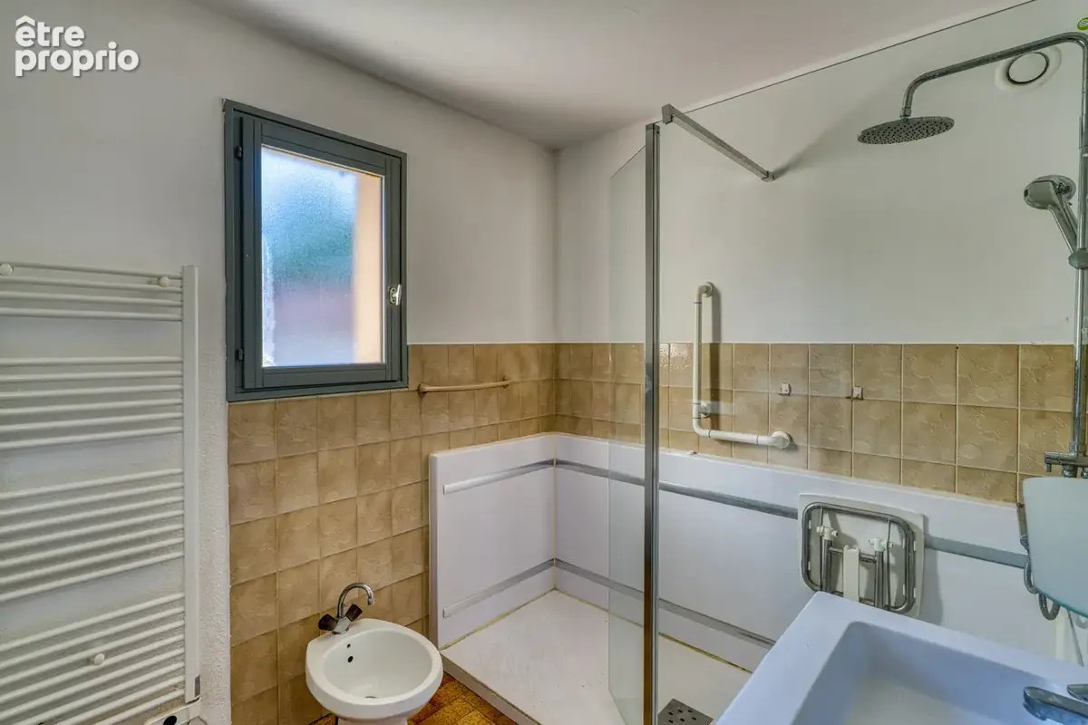 Chapelle aux Paons. Maison individuelle T4 avec sous-sol sur 535m2 de terrain - photo 13
