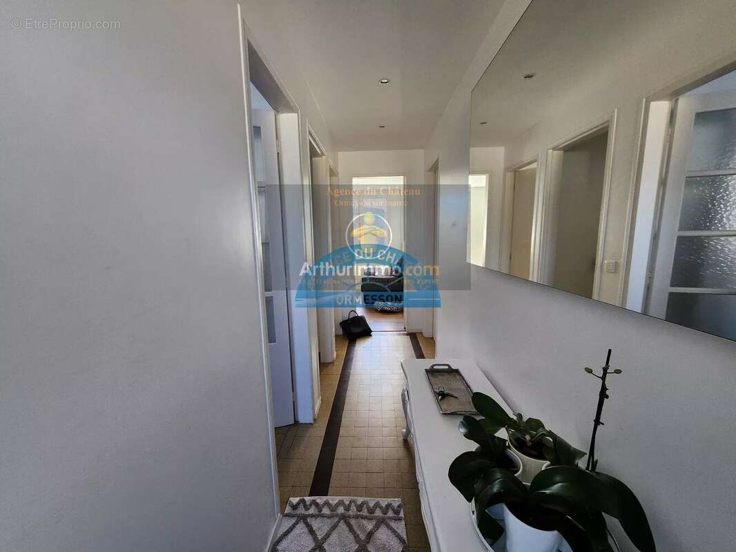 Maison à ORMESSON-SUR-MARNE